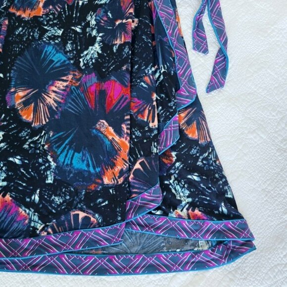 BCBGMaxAzria Women's Mini Wrap Dress Size Small Navy Blue Purple Career Evening - Picture 2 of 13